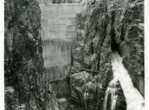 File:(Wyoming-A-0067) Buffalo Bill Dam (Shoshone Dam).jpg - Wikimedia  Commons