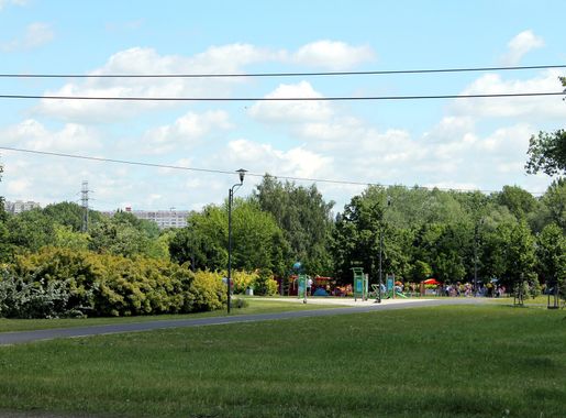 Plik:Park Jana Pawla II.jpg – Wikipedia, wolna encyklopedia