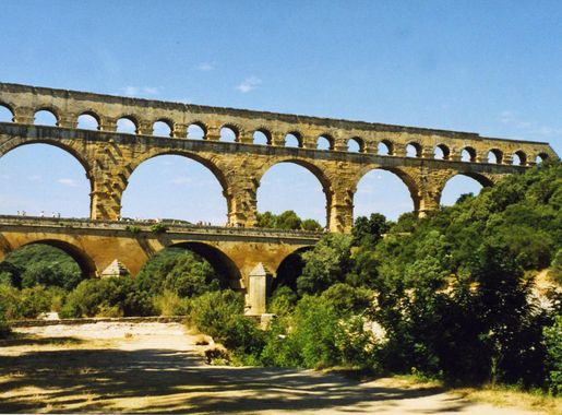File:Pont du Gard Roman Aqueduct, Nimes, France - panoramio.jpg - Wikimedia  Commons