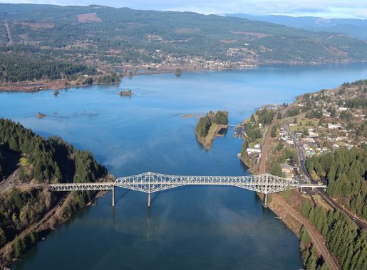 File:Bridge of the Gods.jpg - Wikimedia Commons