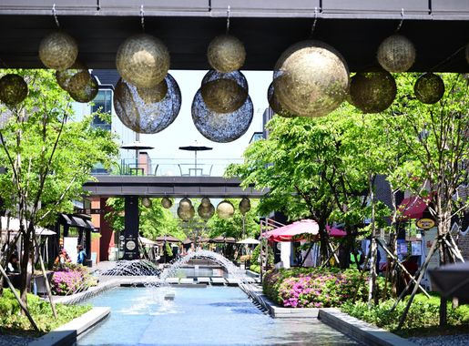 Free Images : landscape, water, flower, restaurant, city, garden, tourism,  courtyard, resort, fountain, songdo, human settlement, kernel work  4512x3008 - - 858604 - Free stock photos - PxHere