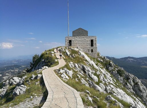 File:Njegoš-Mausoleum.jpg - Wikimedia Commons