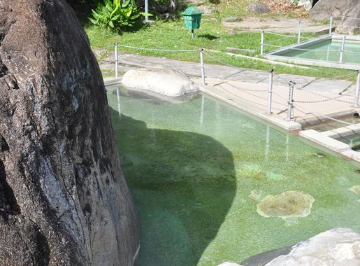 File:Poring Hot Springs (11967944223).jpg - Wikimedia Commons