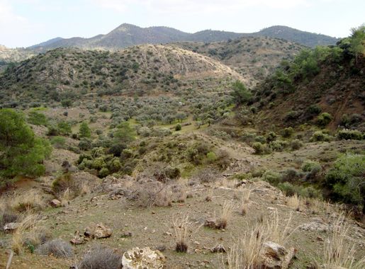 File:Troodos Mountain range in Lythrodontas Cyprus.JPG - Wikimedia Commons