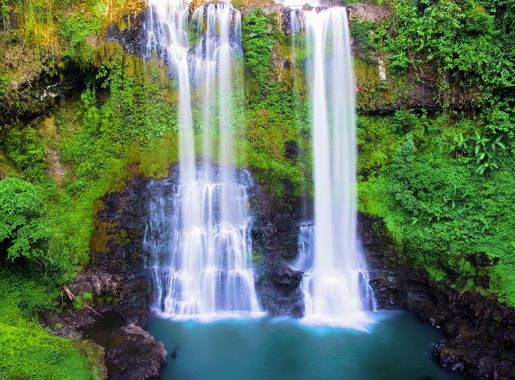 File:Bolaven Plateau Waterfall.jpg - Wikimedia Commons