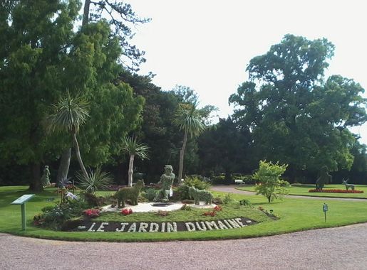 File:Jardin Dumaine.png - Wikimedia Commons