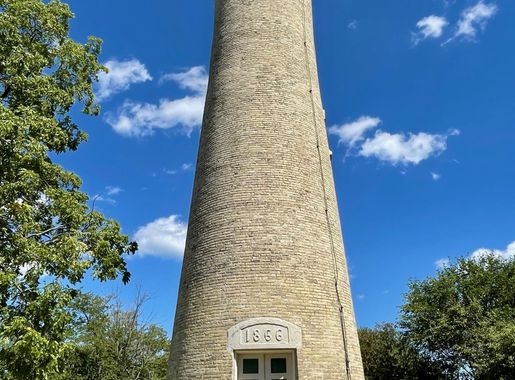 File:Kenosha Lighthouse Tower.jpg - Wikimedia Commons