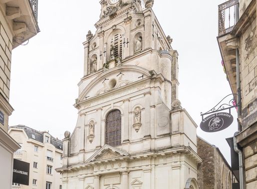 Fichier:Église Sainte-Croix, Nantes-5114.jpg — Wikipédia