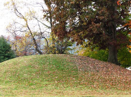 File:Ut-ag-farm-mound-tn1.jpg - Wikimedia Commons