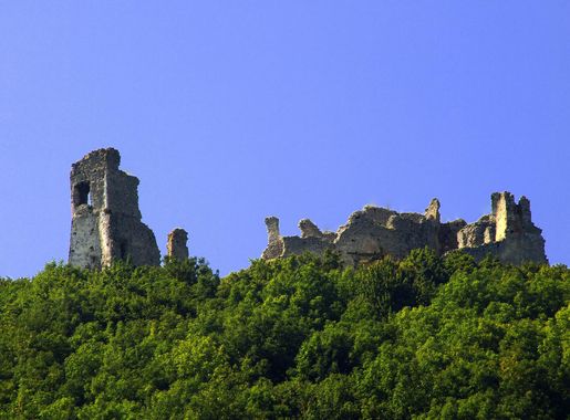 File:Brekov-ruines.jpg - Wikimedia Commons