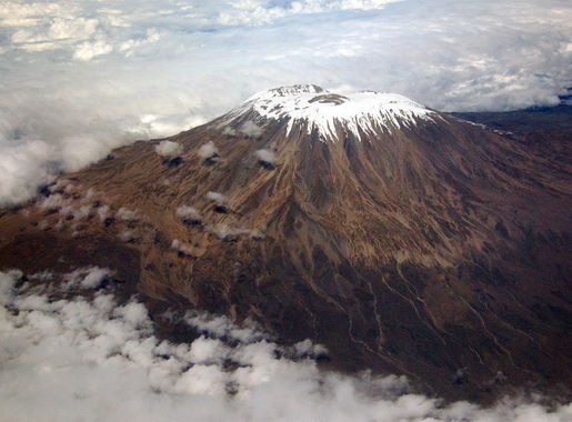 File:Kilimanjaro (paulshaffner).jpg - Wikipedia