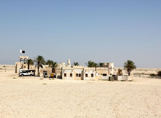 File:Far view of Film City in Zekreet.jpg - Wikimedia Commons