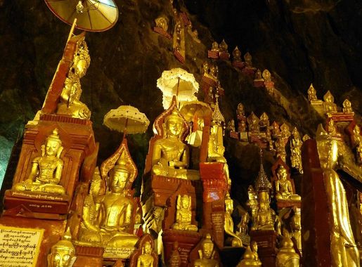 File:Pindaya caves 18.jpg - Wikimedia Commons