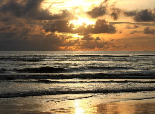 File:Sunset at Cox's Bazar sea beach.jpg - Wikimedia Commons
