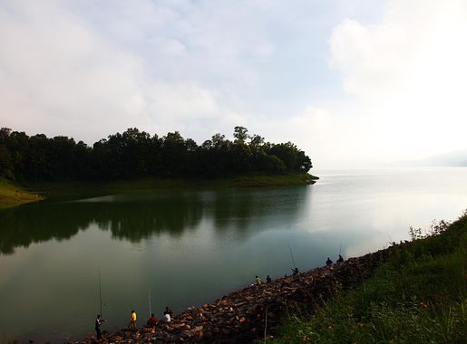 File:Landscape Meghalaya Barapani Shillong India.jpg - Wikimedia Commons