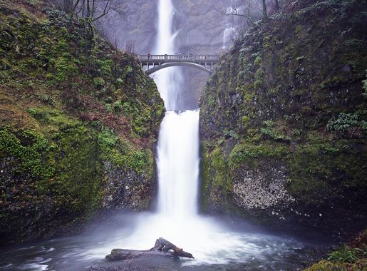 File:Multnomah Falls (202185339).jpeg - Wikimedia Commons