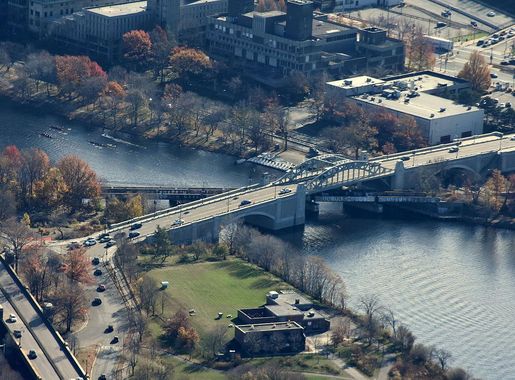 File:Boston University Bridge aerial.JPG - Wikimedia Commons