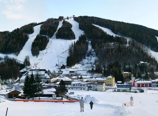 File:Semmering Hirschenkogel.jpg - Wikimedia Commons