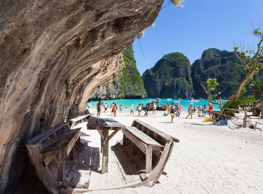 File:Playa Maya, Ko Phi Phi, Tailandia, 2013-08-19, DD 17.JPG - Wikimedia  Commons