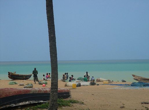 File:Aného Beach, DSC01111 - by Fanfan.JPG - Wikimedia Commons