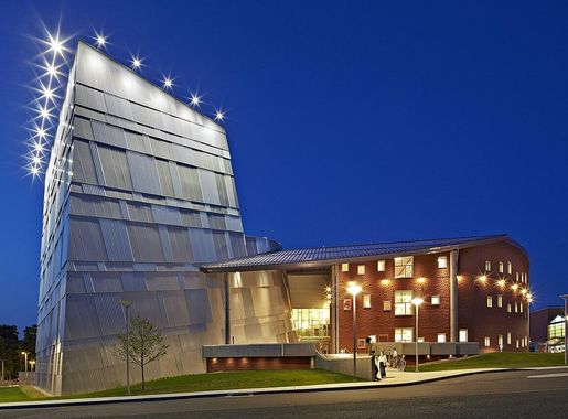 File:Western Connecticut State University, Visual & Performing Arts Center  Exterior.jpg - Wikimedia Commons