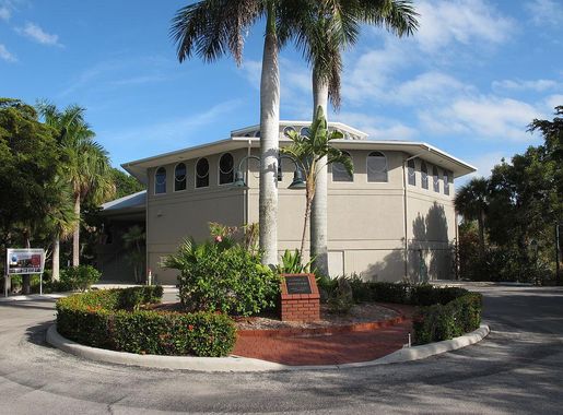 File:Bailey Matthews, Sanibel, Florida.JPG - Wikimedia Commons