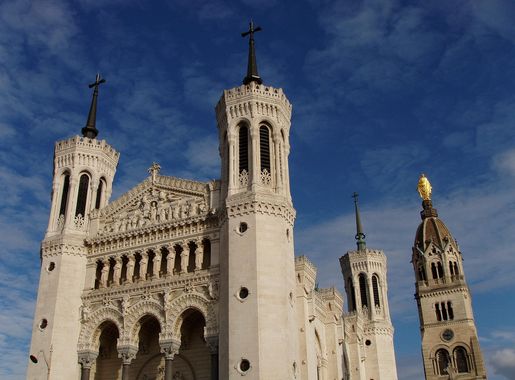 File:Basilique Notre-Dame de Fourvière in Lyon 2007.JPG - Wikimedia Commons