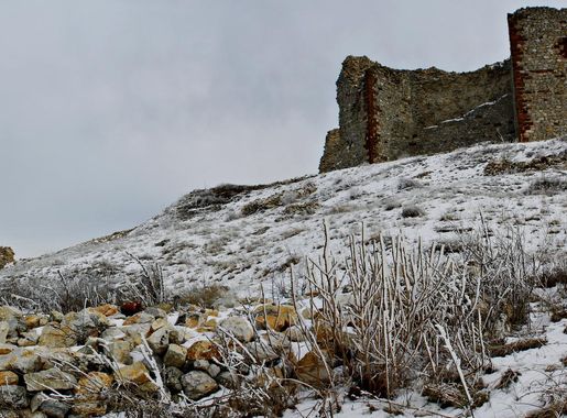 File:Kosovo Novo Brdo Castle.JPG - Wikimedia Commons