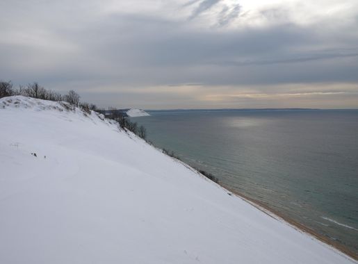 Free Images : beach, landscape, sea, water, sand, snow, cold, winter, sun,  white, shore, wave, ice, scenic, peaceful, weather, usa, overlook, season,  trees, shadows, clouds, lake michigan, atmospheric phenomenon, bluffs, sleeping  bear