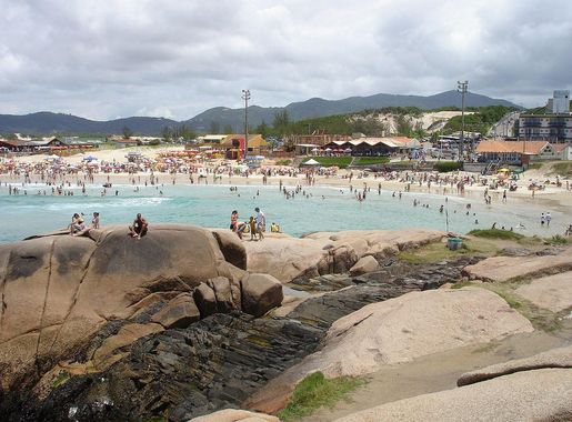 Ficheiro:Joaquina centro.JPG – Wikipédia, a enciclopédia livre