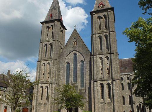 File:Church Maredsous Abbey 03.JPG - Wikimedia Commons