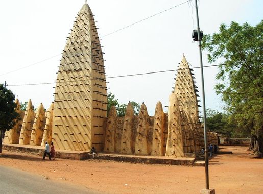 File:BoboDioulasso-GrandMosqueE.JPG - Wikimedia Commons