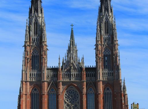 File:Iglesia Catedral de La Plata frente.JPG - Wikimedia Commons