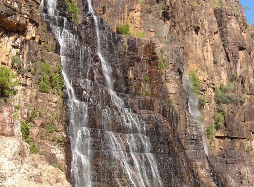 File:Twin Falls.jpg - Wikimedia Commons