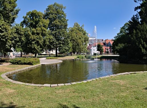 File:Volksgarten Graz 2022-08-03 04.jpg - Wikimedia Commons