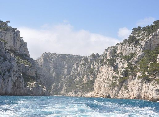 File:Calanque d`en Vau, Marseille, Provence-Alpes-Côte d'Azur, France -  panoramio (10).jpg - Wikimedia Commons