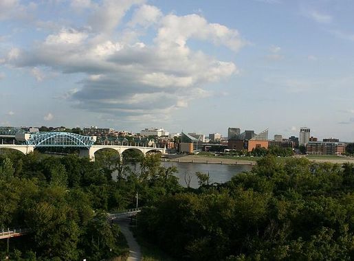 File:North shore one view.jpg - Wikimedia Commons