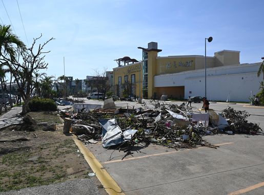 File:Impacto del huracán Otis en México - La Isla - 10.jpg - Wikipedia