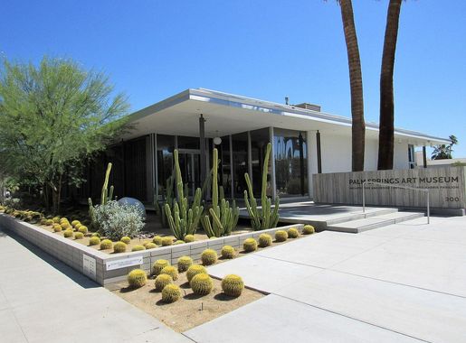 File:Palm Springs Art Museum Architecture & Design Centerr-Edwards Harris  Pavilion 01.jpg - Wikimedia Commons