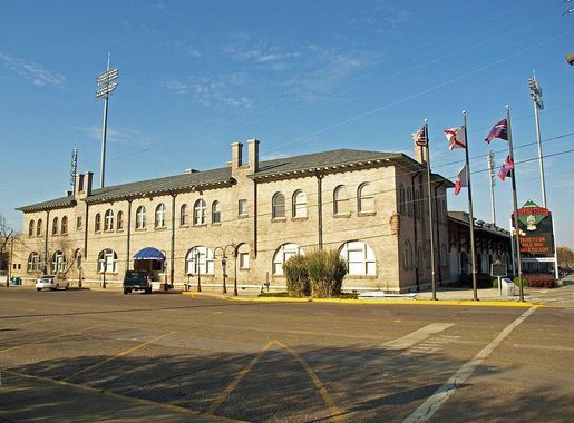 File:Montgomery Riverwalk Stadium 01.jpg - Wikimedia Commons