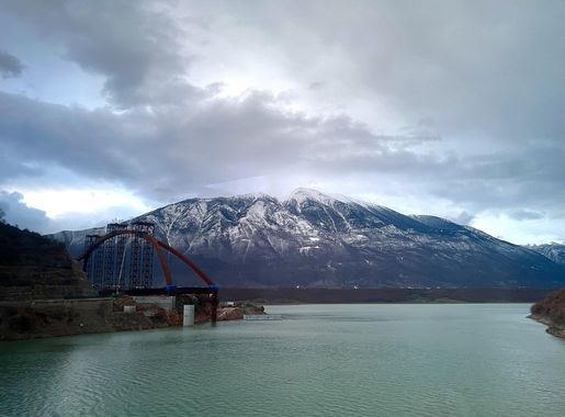 File:42.07553° N, 20.40569° E Black Drin River, Kukës, Albania.jpg -  Wikimedia Commons