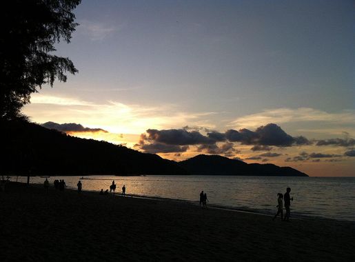 File:Sunset in Batu Ferringhi, Penang, Malaysia.JPG - Wikipedia
