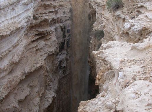 File:Ein Avdat Flood 1.JPG - Wikimedia Commons