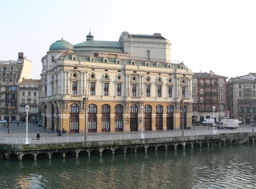 File:Teatro Arriaga exterior 5.jpg - Wikimedia Commons