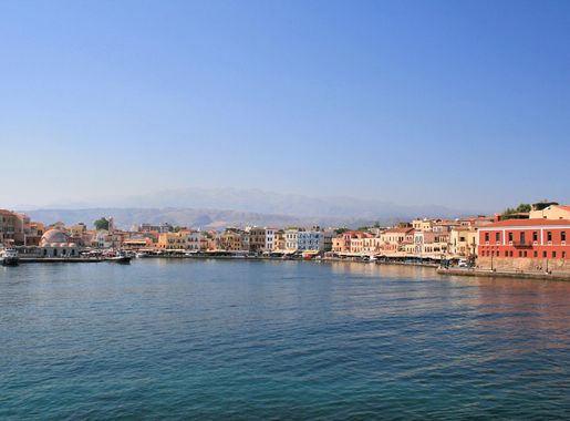 File:Chania - Venetian harbor 3.jpg - Wikipedia