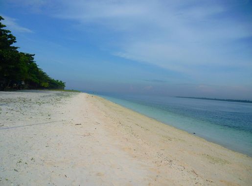 File:Isla Great Santa Cruz41.JPG - Wikimedia Commons
