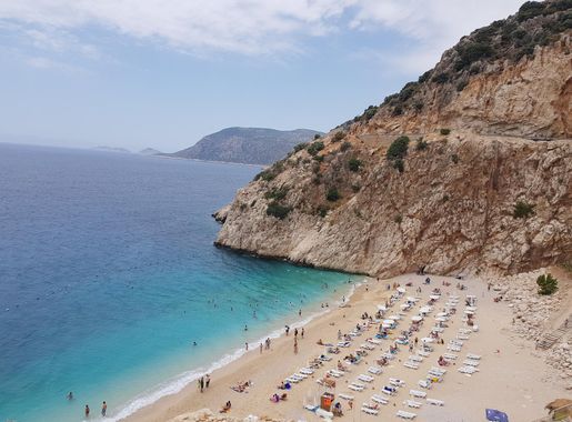 File:Turkiye Antalya Kaputaş Plajı.jpg - Wikimedia Commons