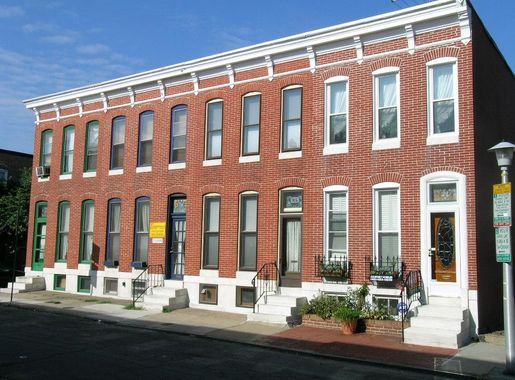 File:Federal Hill, rowhomes (21577470266).jpg - Wikimedia Commons