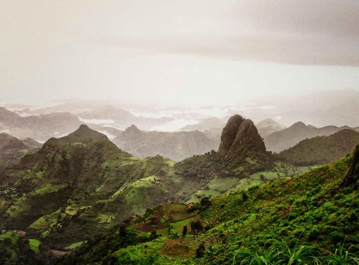 File:Simien Mountains, Kingdom Of Gondar (6181895150).jpg - Wikimedia  Commons