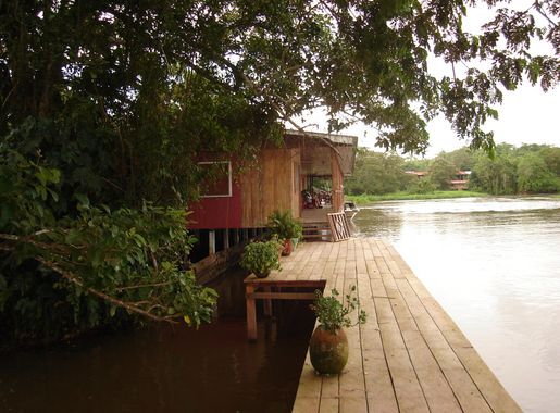 File:Hotel Sabalos in San Juan River.JPG - Wikipedia